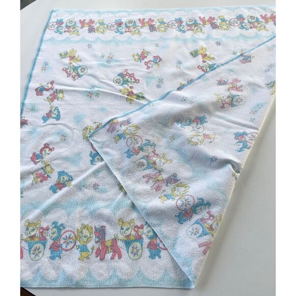 Vintage 60s baby blanket, nostalgia childhood flannel security blankie - Picture 7 of 9